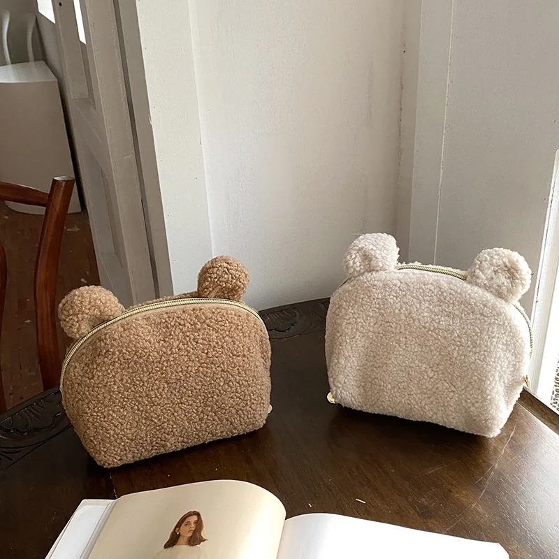 Women Vanity Bags - Tas Makeup Sherpa Bertelinga Beruang Kawaii,